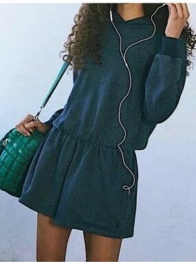 2350. FREE PEOPLE Such A Flirt Romper in Midnight Navy NWT $128